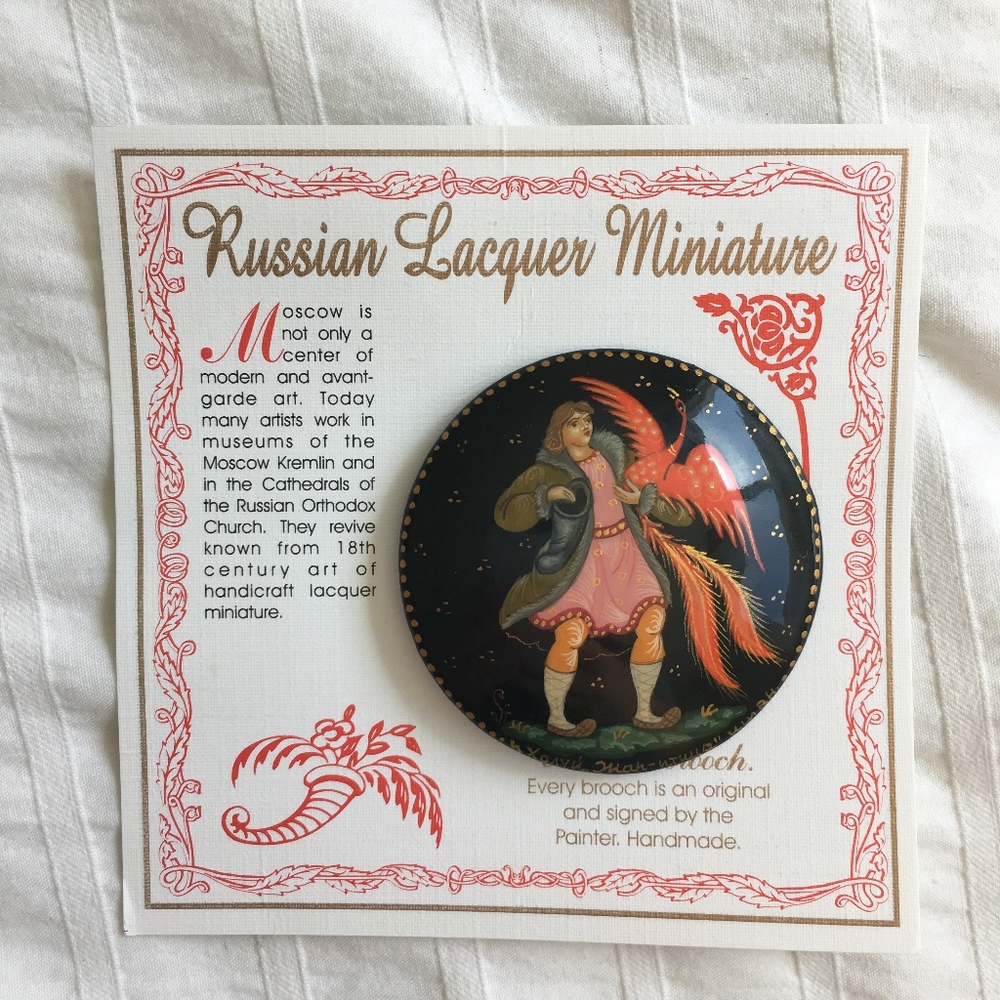 Vintage Russian Lacquer Hand Painted Brooch Pin